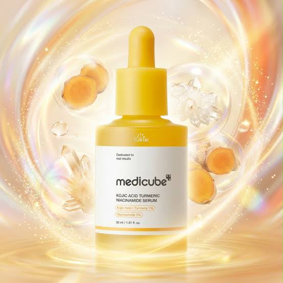 Medicube Kojic Acid Turmeric
Niacinamide Serum 30ml.
